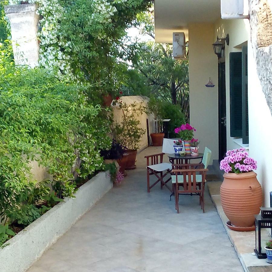 Вилла Aegina'S Oasis Экстерьер фото